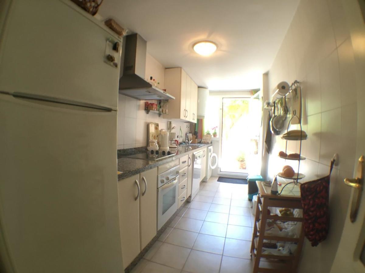 2236-Lovely Groundfloor With Pool View 卡萨雷斯 外观 照片