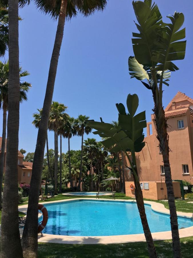 2236-Lovely Groundfloor With Pool View 卡萨雷斯 外观 照片